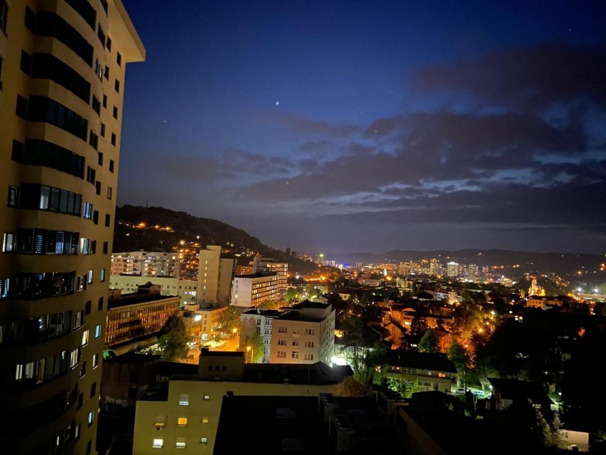 Bright, Modern & Cozy Apartment Tuzla Ngoại thất bức ảnh