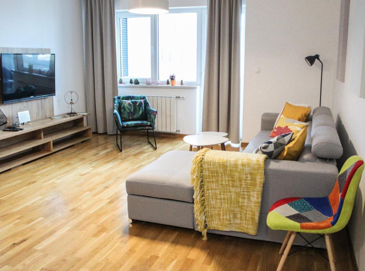 Bright, Modern & Cozy Apartment Tuzla Ngoại thất bức ảnh