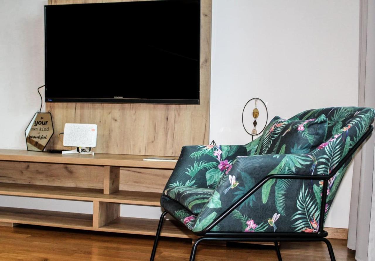 Bright, Modern & Cozy Apartment Tuzla Ngoại thất bức ảnh