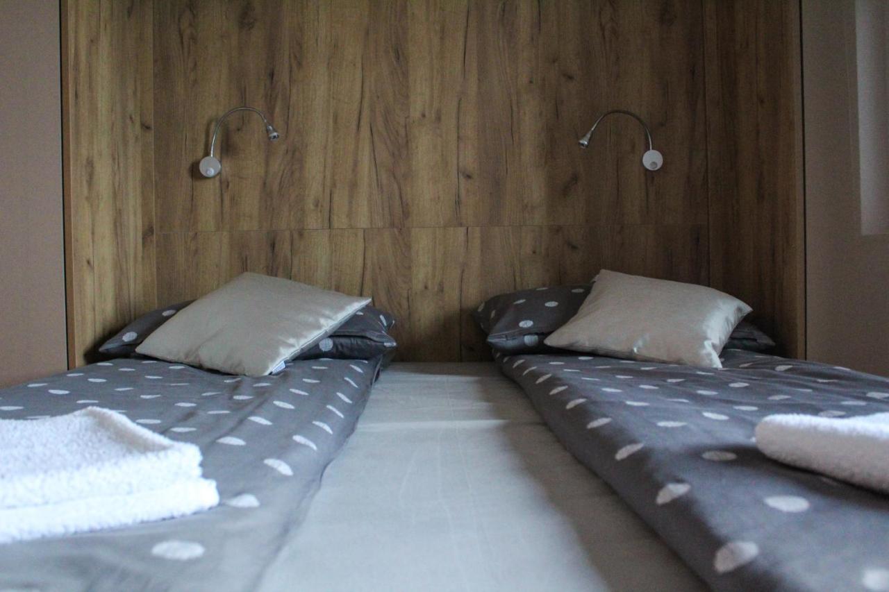 Bright, Modern & Cozy Apartment Tuzla Ngoại thất bức ảnh